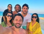 دنيا سمير غانم وكريم محمود عبدالعزيز وهشام ماجد يقضون آخر أيام الصيف بالساحل الشمالى
