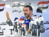 يوسف الحسينى: الفترة المقبلة ستشهد اندماج أكثر من حزب.. فيديو وصور