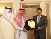 وزير التعليم العالى يبحث مع سفير السعودية علاقات التعاون العلمى والبحثى بين البلدين