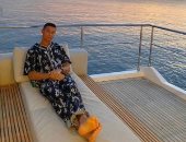 كريستيانو رونالدو يستمتع بغروب الشمس على البحر "صورة"