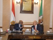رئيس جامعة القاهرة يبحث مع السفير السودانى بالقاهرة ترتيبات عودة فرع الخرطوم