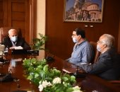 محافظ بورسعيد يوجه مسئولى الإسكان بسرعة انهاء مشروع إسكان الجوهرة.. صور