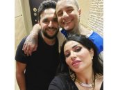 أحمد الفيشاوى مع زوجته ومحمود حميدة وتوتا وخاطر: أهلى وحبايبي والمجتمع والناس