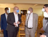 محافظ بنى سويف يتفقد المعهد العالى للتكنولوجيا.. صور