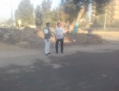 محافظ أسيوط: البدء فى تسوية الطريق السريع أمام كمين المطمر بساحل سليم تمهيدا لرصفه