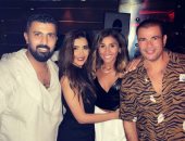 "الناس الحلوة فى أماكن السهر".. الهضبة ودينا الشربينى مع محمد سامى ومى عمر