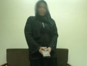 القبض على تاجرة مخدرات بحوزتها 10 طرب حشيش بنفق أحمد حمدي