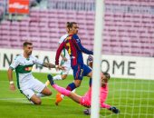 برشلونة يهزم إلتشي بهدف ويتوج بكأس خوان جامبر للمرة الـ 42..فيديو وصور