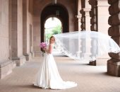 أشهر مصممى فساتين الزفاف فى العالم يقدمون نصائح للعروس.. مفيش حاجة مثالية