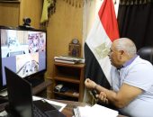 محافظ الوادى الجديد يوجه بإنهاء إجراءات التصالح وتقنين وتسليم عقود المنتفعين