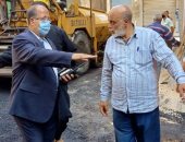 رفع كفاءة الطرق والمرافق بأحياء العامرية والمنتزه بالإسكندرية.. صور