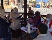 إقبال الأهالى على مراكز الصحة بشمال سيناء بمبادرة 100 مليون صحة.. صور
