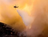 إخلاء مستشفى ومئات المنازل شمال كاليفورنيا بسبب حرائق الغابات