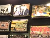 إنجازات حسن شحاتة والجوهرى والخطيب على جدران اتحاد الكرة.. صور