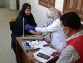 محافظ البحيرة : الكشف على 76700 مواطن للحد من مخاطر الأمراض المزمنة 