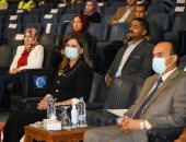 وزيرة الهجرة تطالب شباب المنيا عدم الانسياق خلف مروجى الهجرة غير الشرعية