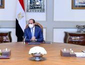 السيسي يجتمع بمدبولى والمشاط ويوجه بحوكمة الاستخدام الأمثل للتمويل المقدم من المؤسسات الدولية والتوسع فى التجمعات التنموية الجارى تنفيذها بسيناء.. ووزيرة التعاون الدولى تستعرض الاستراتيجية الاقتصادية للوزارة