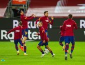 برشلونة يعود إلى التدريبات بدون 15 لاعبا دوليا.. وجوردى ألبا يشارك