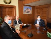 محافظ بورسعيد يتابع أعمال تطوير عدد من المناطق بحى الضواحى.. صور