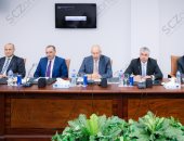 رئيس اقتصادية قناة السويس يجتمع مع المطورين لبحث أوضاع الاستثمار بالعين السخنة