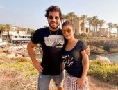 بعد إصابة شقيق أصالة بكورونا.. هل العائلة مهددة بالفيروس