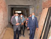 رئيس جامعة المنصورة يتفقد استعدادات المدن الجامعية للعام الدراسى الجديد 