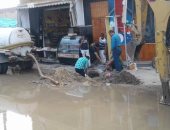 محافظ المنوفية يوجه بسرعة إنهاء إصلاح خط مياه بأحد شوارع قويسنا.. صور