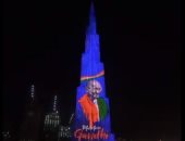 برج خليفة يتزين بصورة غاندى وأقواله المأثورة فى ذكرى عيد ميلاده الـ151.. فيديو