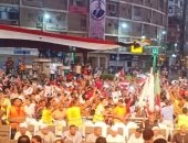 الآلاف يحتشدون بميدان المحطة فى قنا للاحتفال بنصر أكتوبر ودعم الدولة.. صور وفيديو