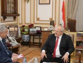 الخشت ومستشار الرئيس يناقشان إجراءات جامعة القاهرة للوقاية من كورونا