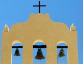 الكنيسة القبطية تدق أجراسها اليوم فى ربوع مصر الساعة 2:05 احتفالا بأكتوبر