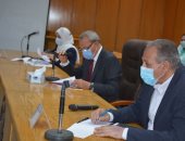 محافظ القليوبية يعقد اجتماعا لمتابعة موقف المتغيرات المكانية بالمحافظة