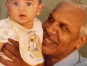 آسر ياسين يحتفل بذكرى 6 أكتوبر بصورة مع جده الراحل المشارك فى الانتصار