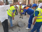 تطهير بيارات الصرف الصحي بمدن كفر الشيخ استعداداً لفصل الشتاء.. صور