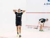 "عسل" الأهلى يحتفل بتأهله في بطولة مصر للاسكواش على طريقة مؤمن زكريا