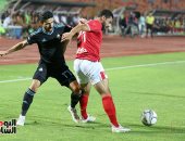 القائم ينقذ الأهلى من صاروخية إبراهيم حسن بعد "قلشة" ياسر إبراهيم.. فيديو