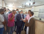 اقبال المواطنين على طلبات التصالح بالمركز التكنولوجى بأسيوط (صور)