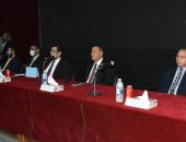 جامعة أسيوط تحتضن طلاب "المصرية الأهلية للتعلم الإلكترونى".. صور