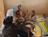 القافلة التنموية لجامعة القاهرة تواصل تقديم خدماتها لمنطقة عشش السودان 