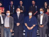 وزيرة الثقافة تعتمد خريجى "ابدأ حلمك" فرقة مسرحية نوعية لأول مرة 