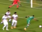رياض محرز يتلاعب بـ3 مدافعين من منتخب المكسيك في لقطة "برازيلية".. فيديو