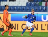 فان دايك: منتخب هولندا قدم كرة جيدة أمام إيطاليا وطريقة 3-5-2 تناسبنا