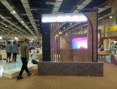 وزير التنمية المحلية يتفقد معرض "تراثنا" للحرف اليدوية والتراثية 