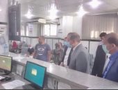 صور .. محافظ كفر الشيخ يتفقد المركز التكنولوجى وتقديم طلبات التصالح