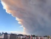 شبورة دخان كثيفة تغطى سماء كولورادو بسبب حرائق الغابات فى أمريكا.. فيديو