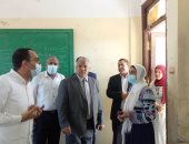 نائب محافظ الإسماعيلية يتفقد عددًا من المدارس استعدادًا لبدء الدراسة.. صور