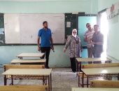 وكيل تعليم كفر الشيخ تشيد بمدراء مدارس وعاملين وتستبعد وتجازى 4 آخرين