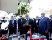 رئيس جامعة القاهرة للطلاب: المرحلة الجامعية تحدد مكانتكم بالمجتمع 