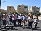 نائب وزير الإسكان يتابع الاستعدادات الأخيرة لتسليم مشروع سكن مصر" لحاجزيها