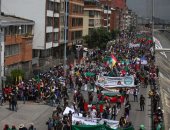 صور.. تواصل احتجاجات السكان الأصليين فى كولومبيا للمطالبة بإنهاء أعمال العنف